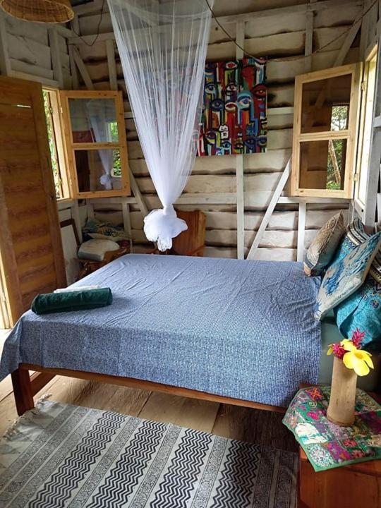 World'S View Wild Camping Salaszoi, Principe Island Santo António Exterior foto
